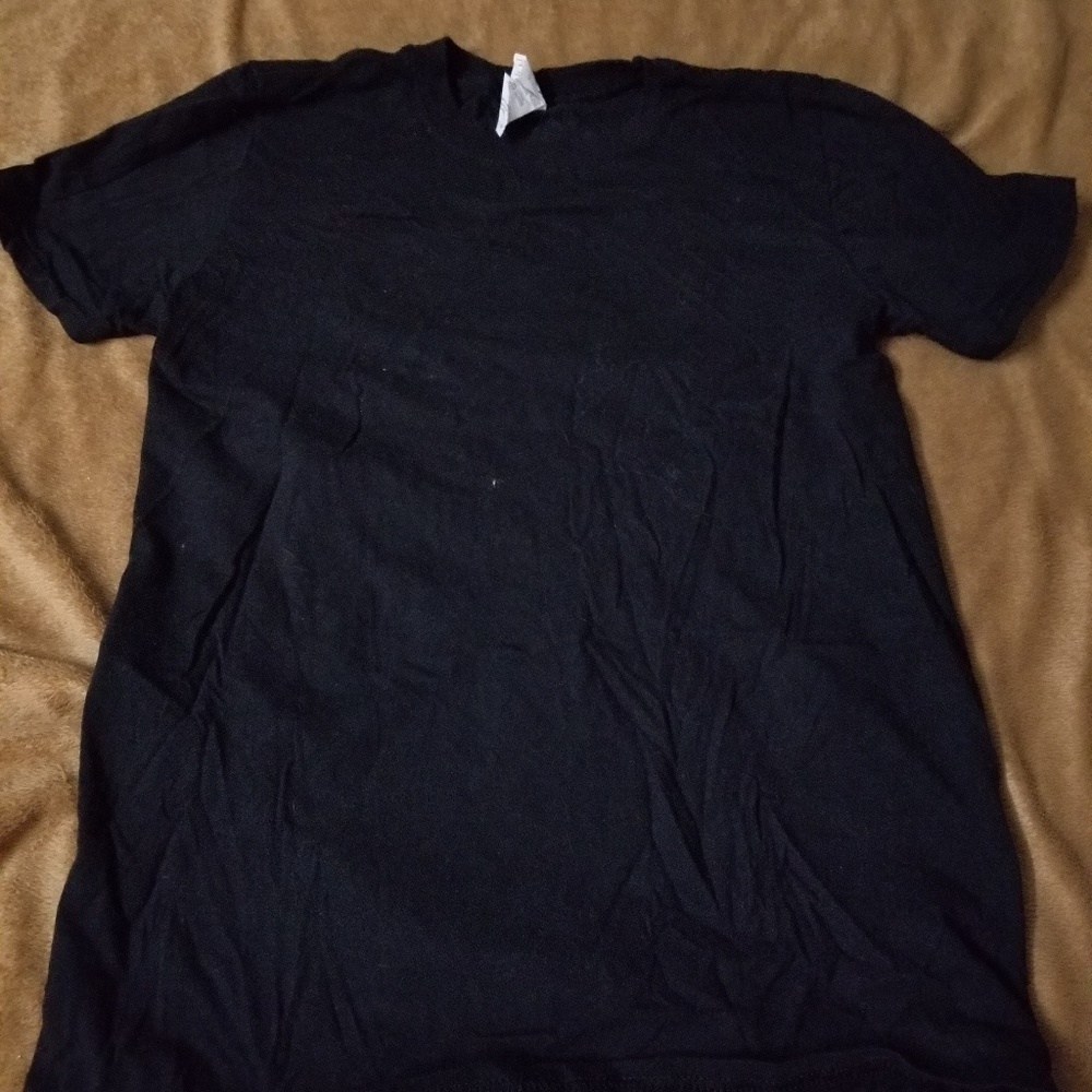 Gildan tee